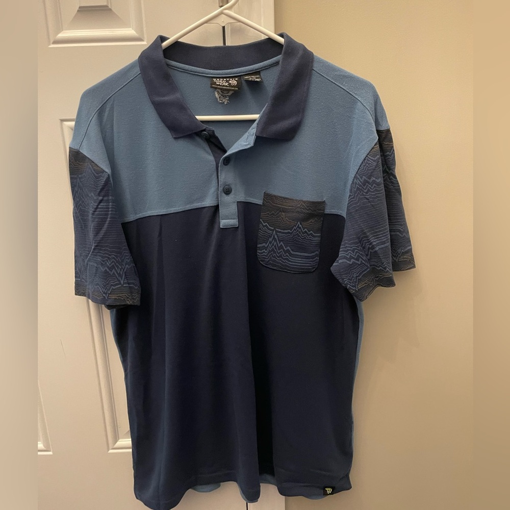Mountain hardwear Polo Shirt. Size XL. Great condition